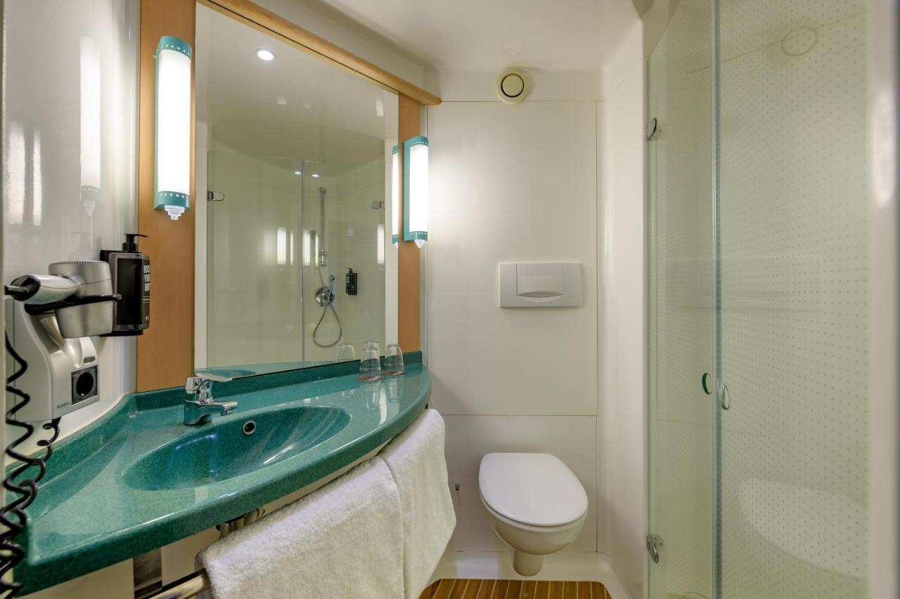 Double Room with Sofa Bed,1257939583:JPEG